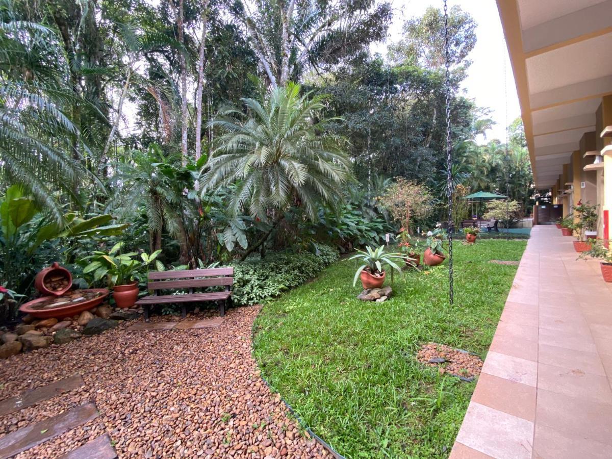 Fabuloso Flat 225, 2 Piscinas Climatizadas, Sky Com 170 Canais,Tv Com Xbox, Internet Particular 500M Bertioga, Riviera De Sao Lourenco Flat Duplex Inteiro, Adega, Cozinha Equipada Completa Servico De Hotelaria, Servico De Praia Nos Finais De Semana Exteriér fotografie